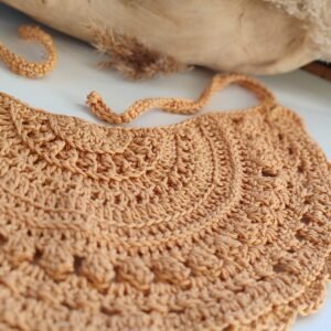 Bavoir bébé au crochet fait main